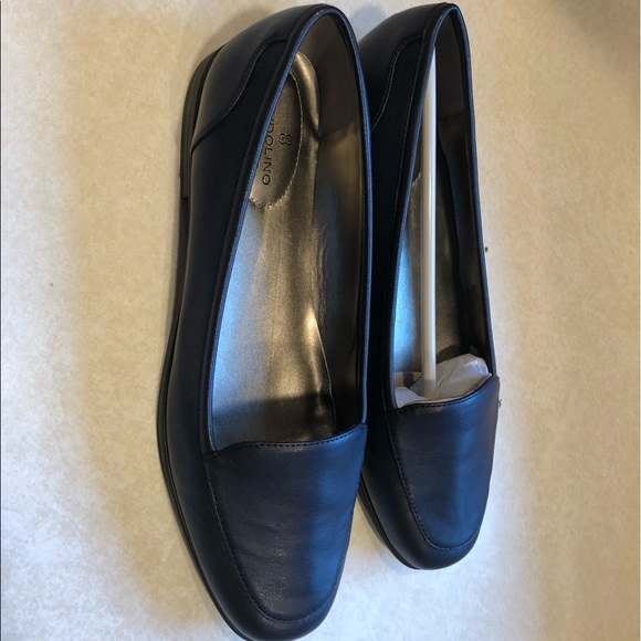 Bandolino Shoes - Bandolino flat navy shoes - never worn brand new.